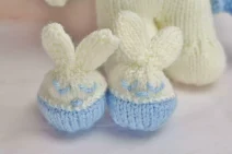 winkie slippers bunny rabbit knitting pattern baby soft toy beginner easy knitted