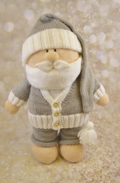 Toy santa on boxing day relaxing soft toy plushie knitting pattern christmas