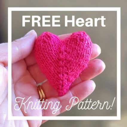 free-love-heart-knitting-pattern-pink-red-knitted
