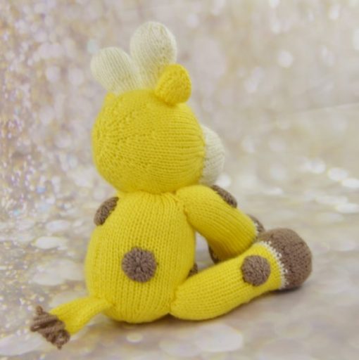 Geoff the Giraffe Knitting Pattern – Knitting by Post