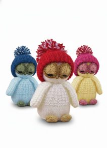 KBP-443 Winter Owl Group White Background