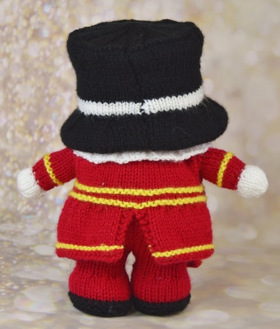 Knitted Beefeater Pattern