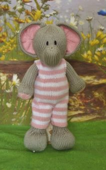 elephant knitting pattern pink grey