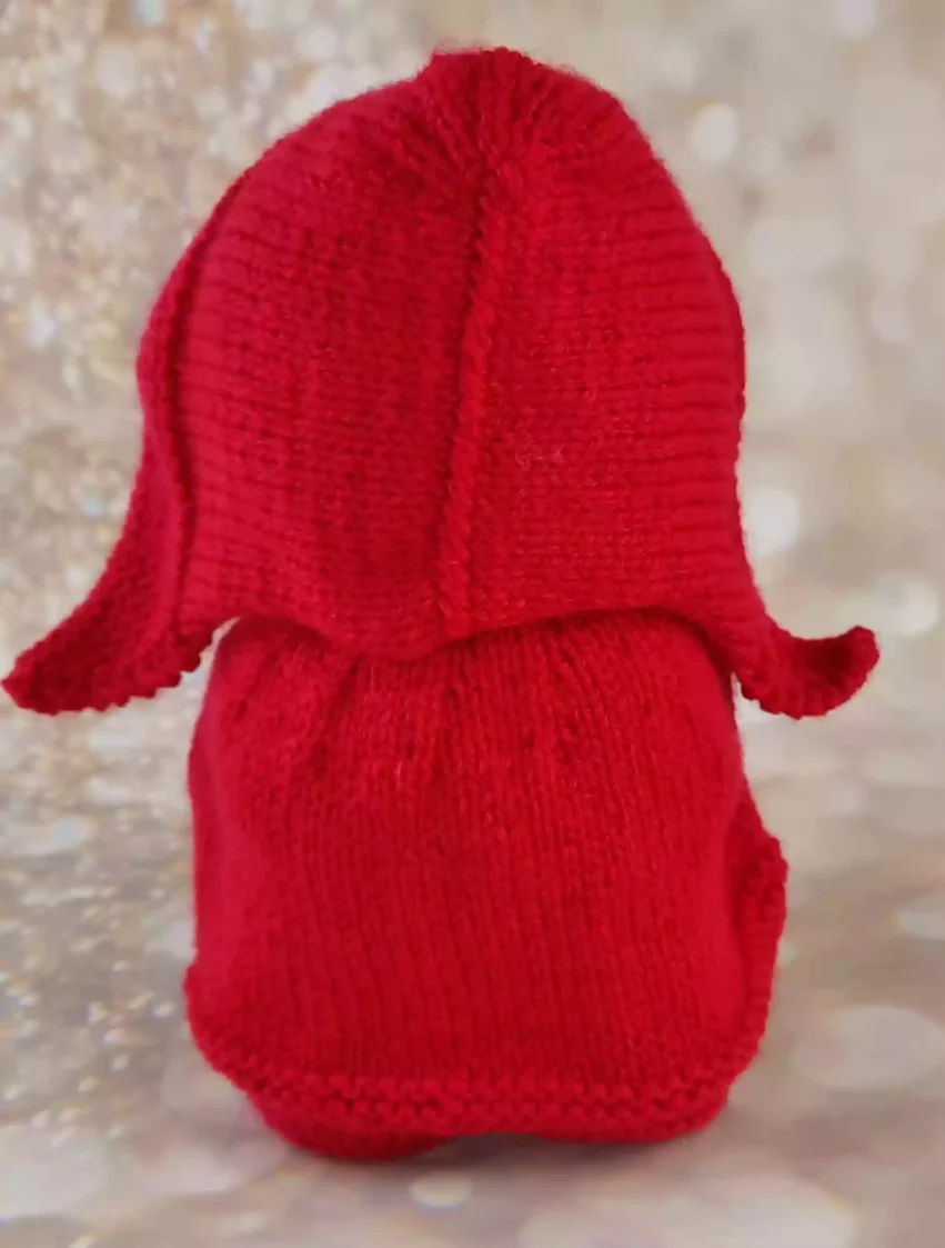 back of red riding hood knitting pattern