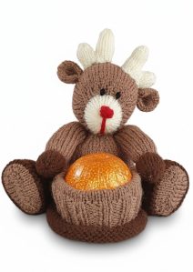 KBP-583 Reindeer Chocolate hugs White Background