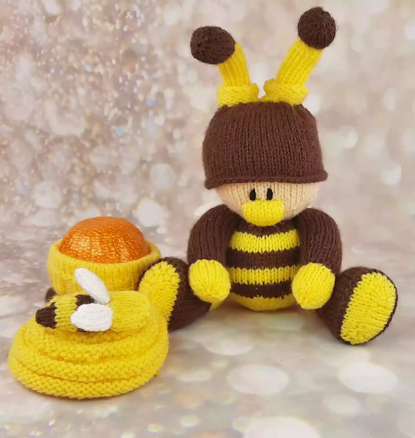 knitted bee soft toy