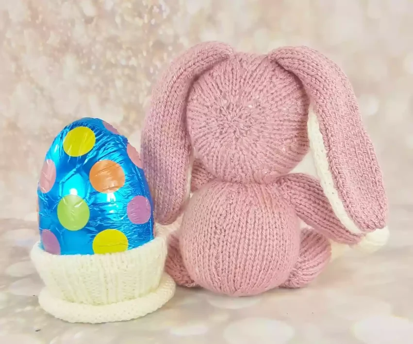 back of easter bunny with chocolate egg and matching pot