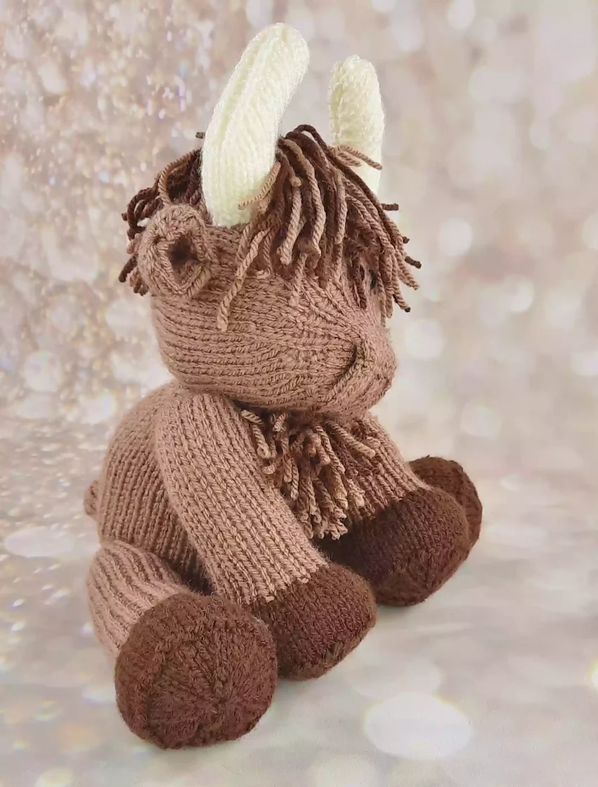 highland cow knitting pattern