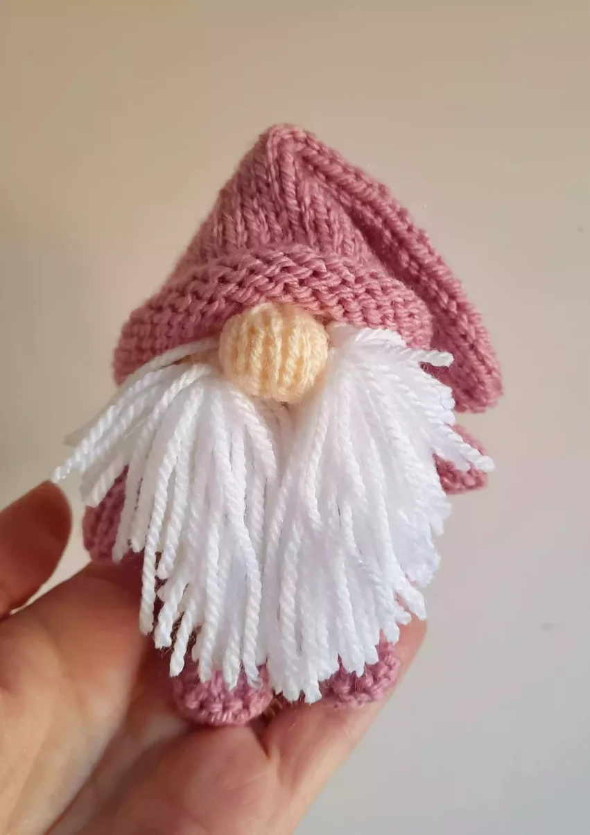 Knibbles Classic Gnome Knitting Pattern - Image 2