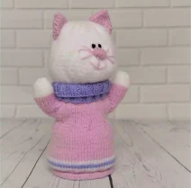 Cat puppet knitting pattern in pink