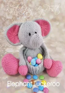 knitted elephant with a pocket for candy