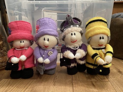 Queen Elizabeth II Toy Knitting Pattern photo review