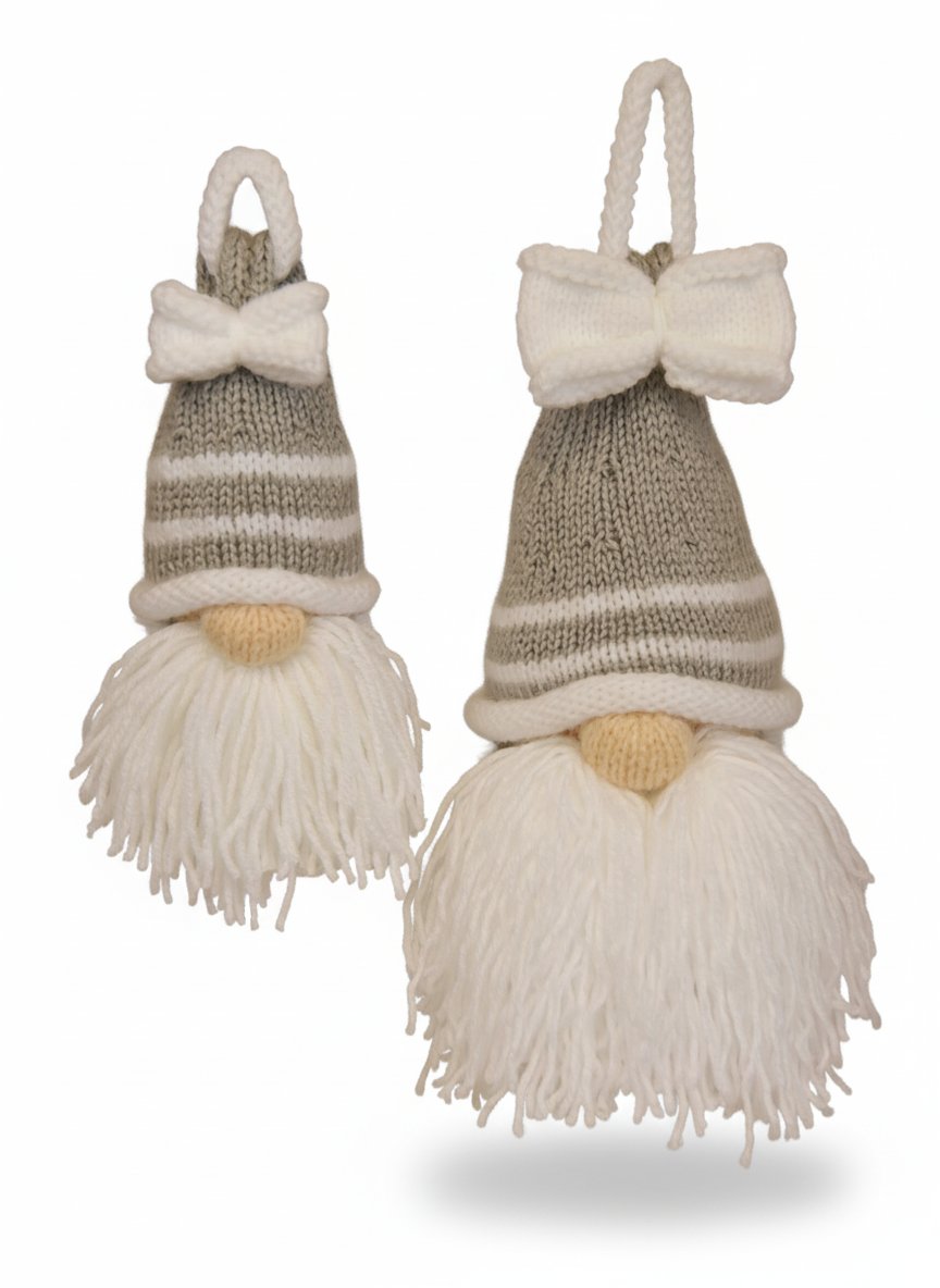Christmas Hanging Baubles Collection Knitting Pattern Book – 4 Easy-to-Follow Toy Designs - Image 2