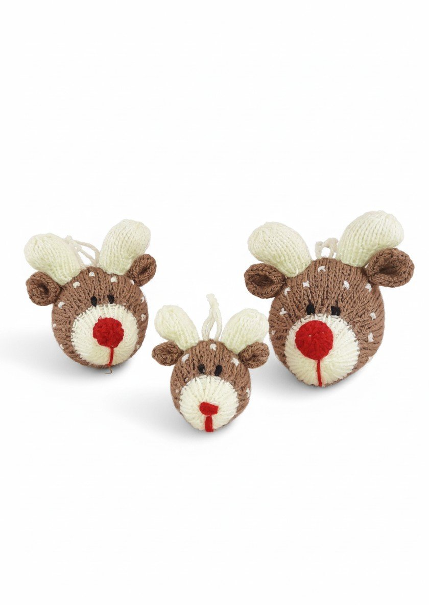 Christmas Hanging Baubles Collection Knitting Pattern Book – 4 Easy-to-Follow Toy Designs - Image 4