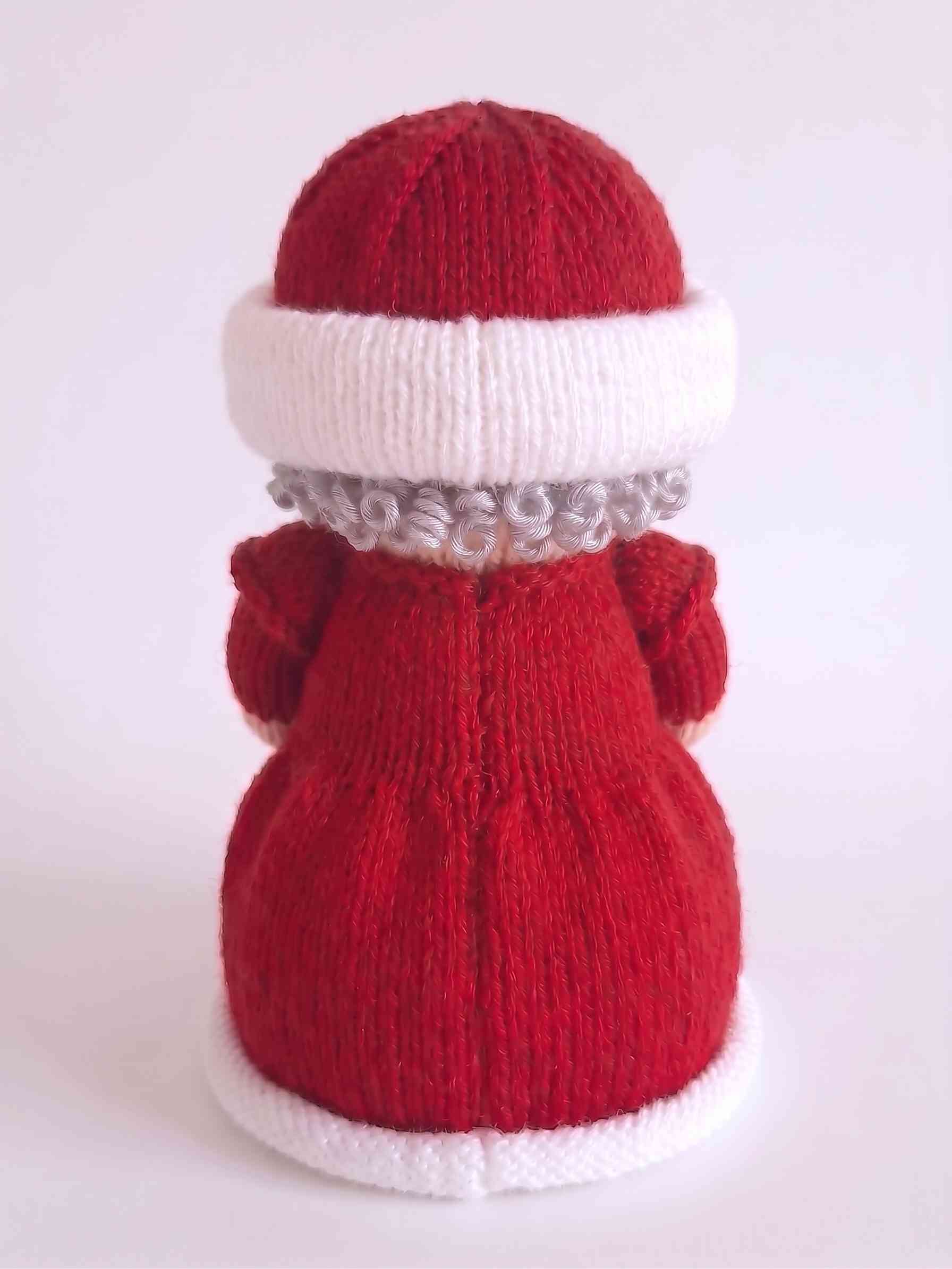 Mary Christmas Dolly Knitting Pattern - Image 4